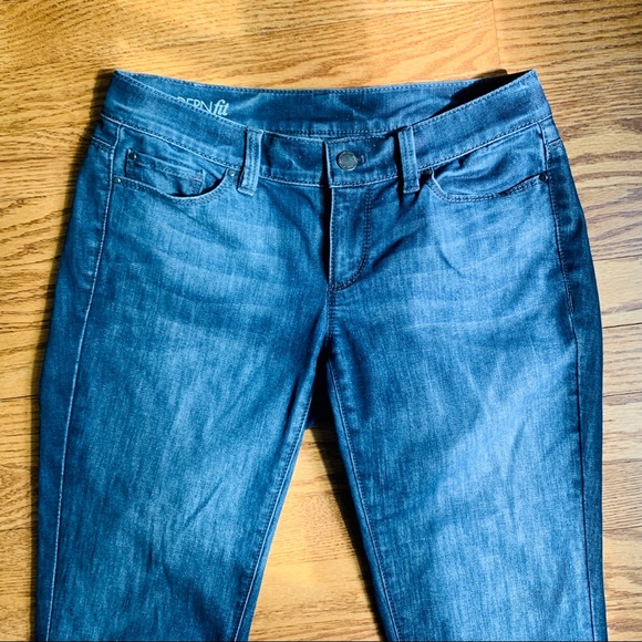 Ann Taylor Modern Fit Skinny Jeans 